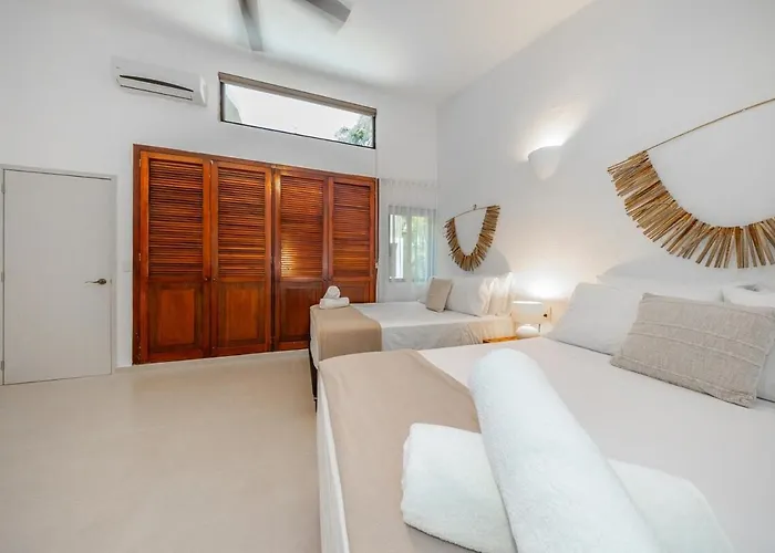 Casa Campos By Zama Homes *