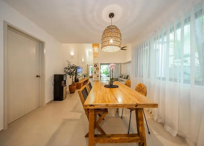 Casa Campos By Zama Homes