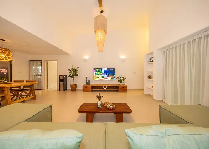 Casa Campos By Zama Homes *